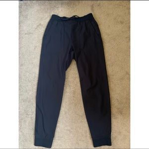 Lululemon joggers size medium inseam 31